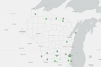 A screenshot of the mapping application which shows the locations of champion trees in Wisconsin.